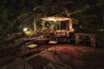 Aquila Nova Retreat - ACT Tourism 0