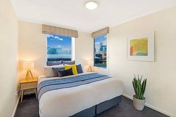 Platinum Apartments On Whiteman St - ACT Tourism 3