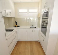 Neutral Bay 63 Ben Furnished Apartment - ACT Tourism