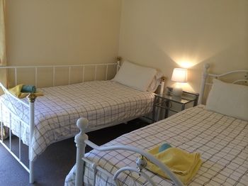 Australian Home Away At East Doncaster - ACT Tourism 2
