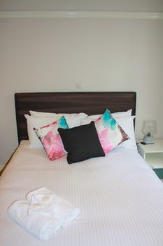 Annandale Hotel - ACT Tourism 5