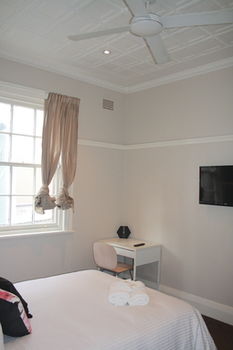 Annandale Hotel - ACT Tourism 10
