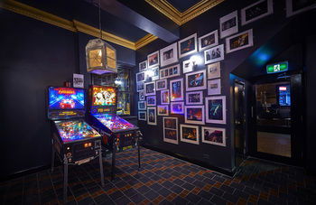 Annandale Hotel - ACT Tourism 24
