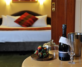 Country Club Tasmania - ACT Tourism 1