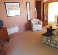 John and Eva Selles Studio Apartment - ACT Tourism