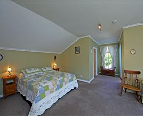 Swallows Nest Guesthouse - ACT Tourism 3