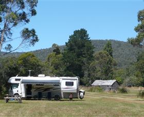 Taranna Cottages & Self-contained Campers - ACT Tourism 0