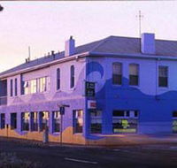 Beach Hotel - ACT Tourism