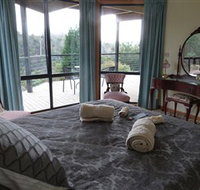 Launceston Bed and Breakfast Retreat - ACT Tourism