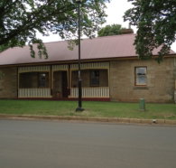 Christopher Hall's Colonial Accommodation - ACT Tourism