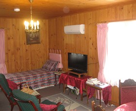 Grove - The - ACT Tourism 1