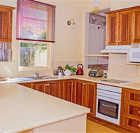Duck House - The - ACT Tourism