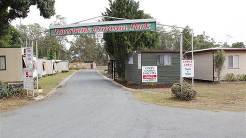 Riverbank Caravan Park - ACT Tourism 1