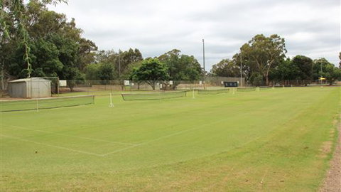 Riverbank Caravan Park - ACT Tourism 6