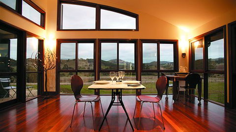 Casa Luna Gourmet Accommodation - ACT Tourism 1