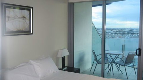 Apartments Melbourne Domain Docklands - ACT Tourism 2