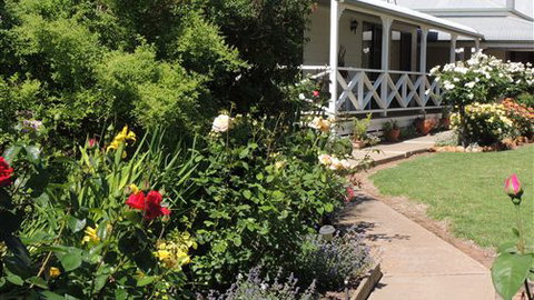Burrabliss Bed And Breakfast - ACT Tourism 3