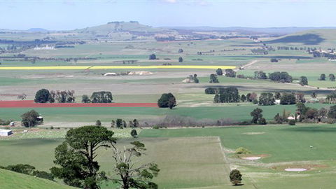 Abergeldie Bed & Breakfast - ACT Tourism 2