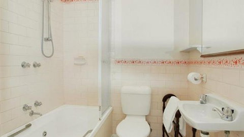 Benambra B&B - ACT Tourism 6