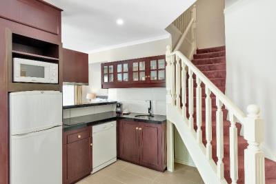 Canterbury International Hotel - ACT Tourism 2