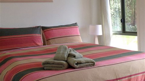 Chestnut Springs - ACT Tourism 3