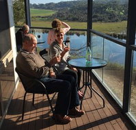 Curdievale Riverfront Lodge - ACT Tourism