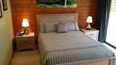 Southern Anchorage Retreat - ACT Tourism 0