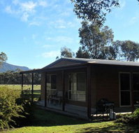 Halls Haven Resort - ACT Tourism