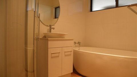 Sweetwater Stays Rural Retreat - ACT Tourism 3