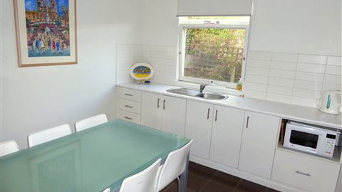 Sunny Hill Villa - ACT Tourism 1