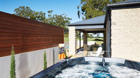 Neerim Chateau - ACT Tourism 3