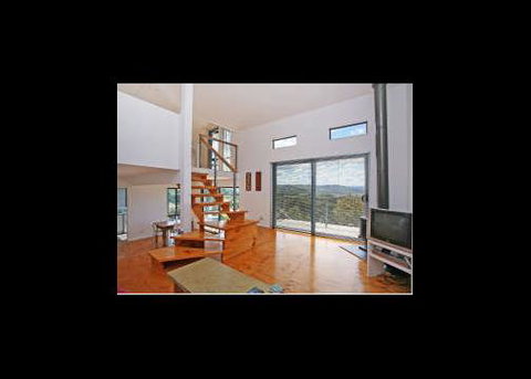 Apollo Bay Ridge - ACT Tourism 2