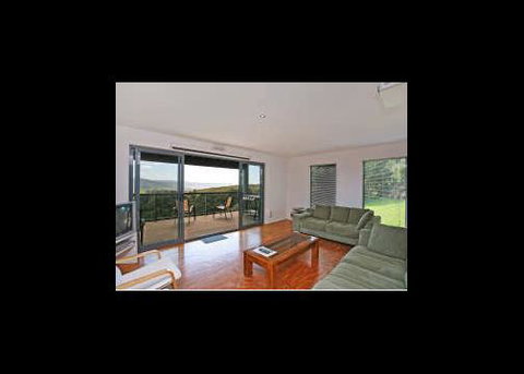 Apollo Bay Ridge - ACT Tourism 0