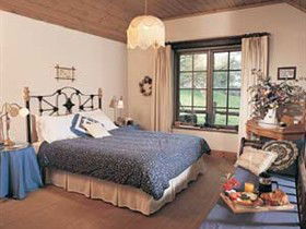 Adelaide Hills Country Cottages - Gum Tree Cottage - ACT Tourism 2