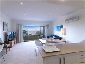 Aurora Ozone Apartments - ACT Tourism 1