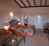 Albert Facey Motor Inn Narrogin - ACT Tourism