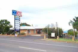 Almond Inn Motel - ACT Tourism 0