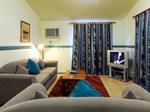 Anchorage Holiday Park - ACT Tourism 0