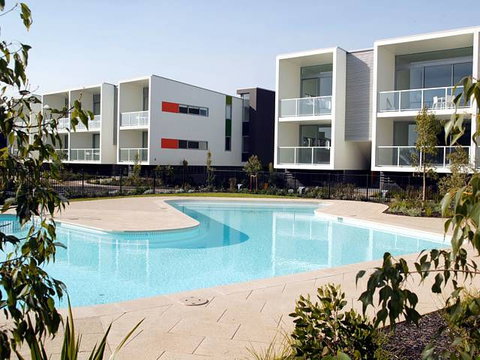 Coast Resort - ACT Tourism 0