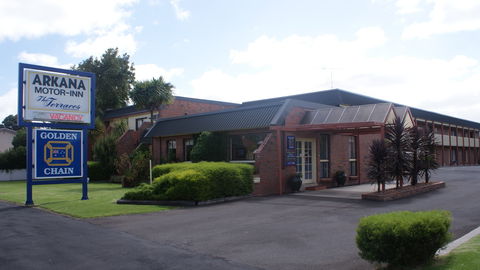 Arkana Motor Inn & Terrace Apartments - ACT Tourism 3