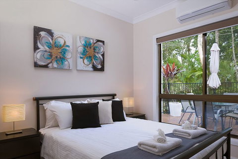Jacaranda Cottages - ACT Tourism 11