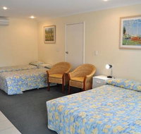 Emu Point Motel  Apartments - ACT Tourism