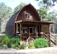 Jarrah Glen Cabins - ACT Tourism