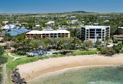 Kacy's Bargara Beach Motel - ACT Tourism 0