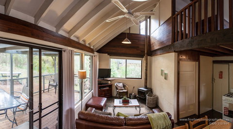 Margaret River Stone Cottages - ACT Tourism 8