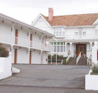 Motel Mayfair on Cavell - ACT Tourism