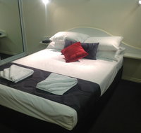 Parkside Motel  Licensed Restaurant - ACT Tourism