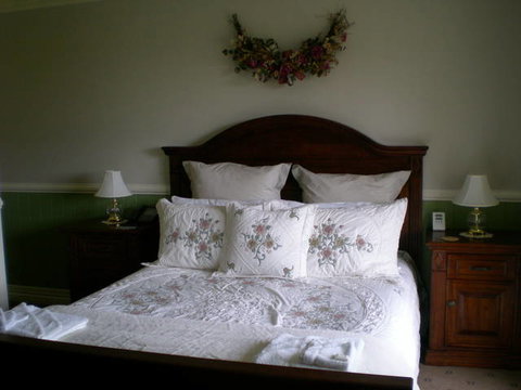 Tanwarra Lodge - ACT Tourism 1