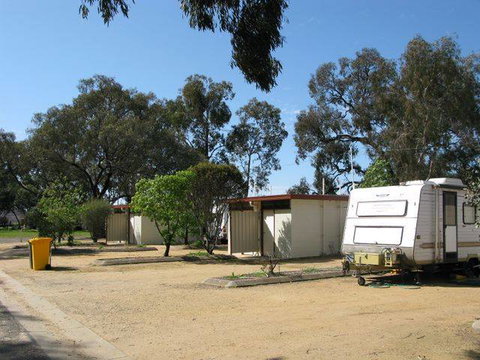 Warracknabeal Caravan Park - ACT Tourism 1