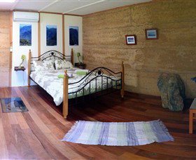 Windrose Bed And Breakfast - ACT Tourism 2